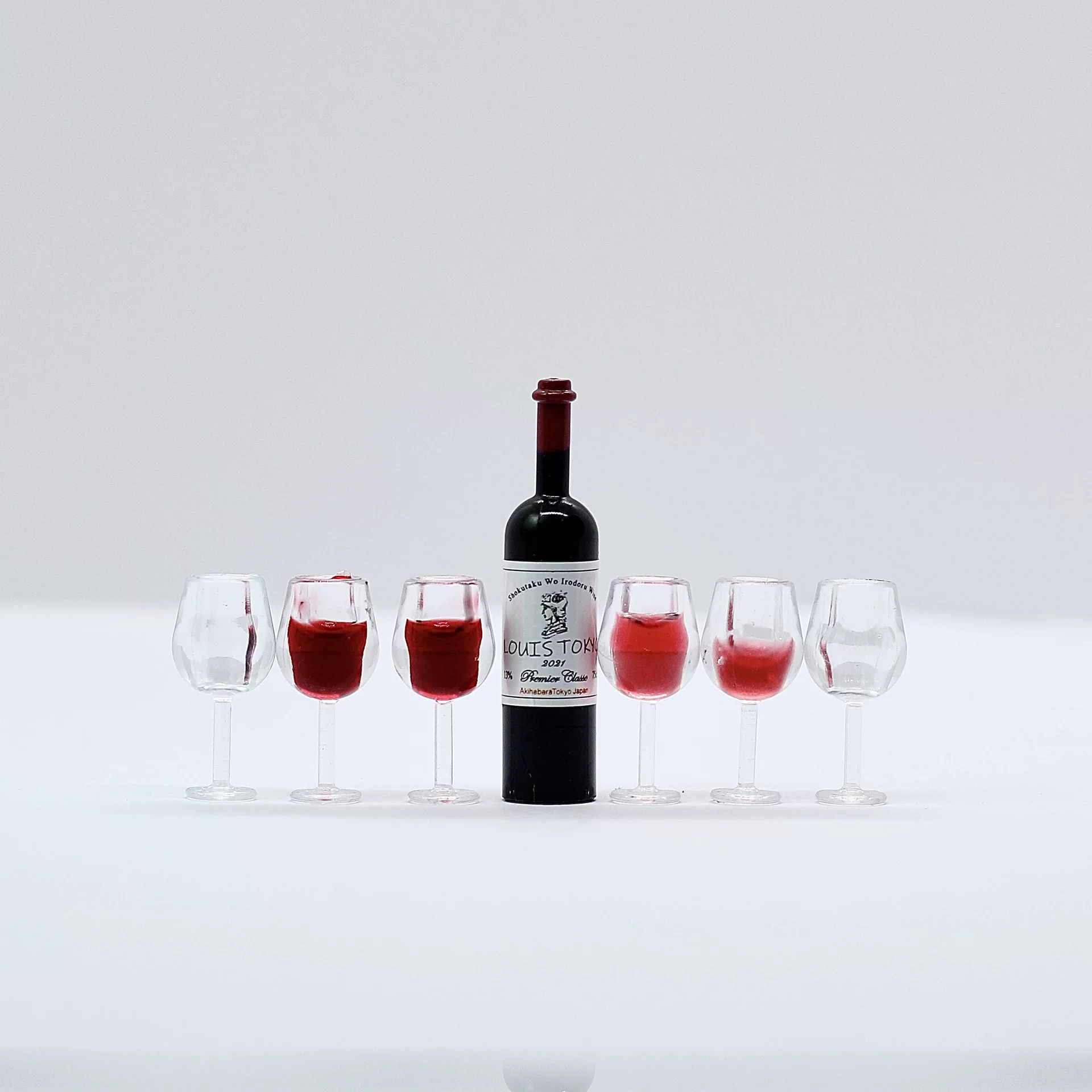 1:12 Dollhouse Miniature Wine Bottle and Goblet Glasses Set, Realistic Mini Bar Accessories for Dollhouse Kitchen Dining Scene Decor