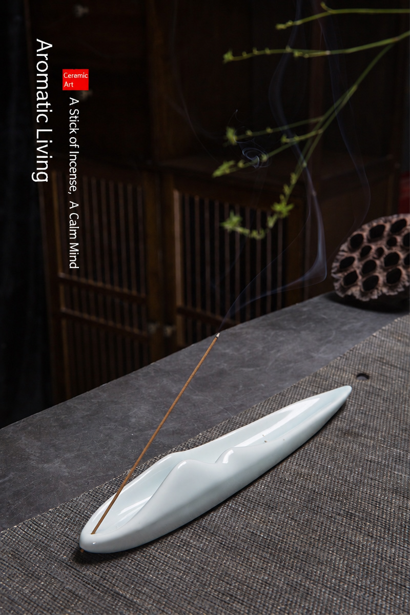 Minimalist Ceramic Incense Stick Holder - Zen Boat & Mountain Ash Catcher Tray